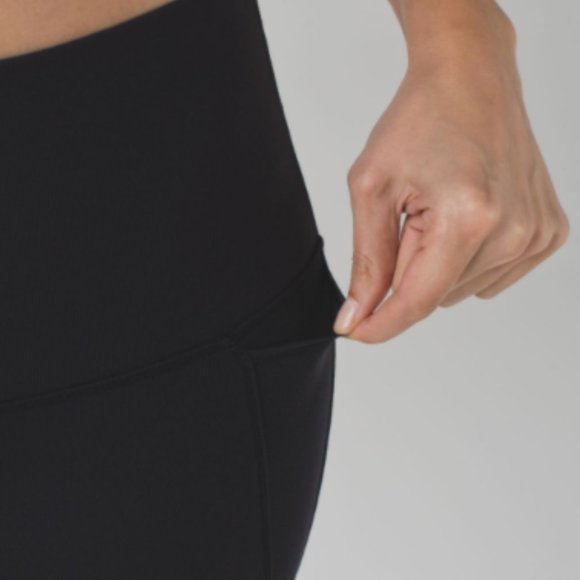 SOLD - Lululemon Barre Star Pant - Picture 4 of 4